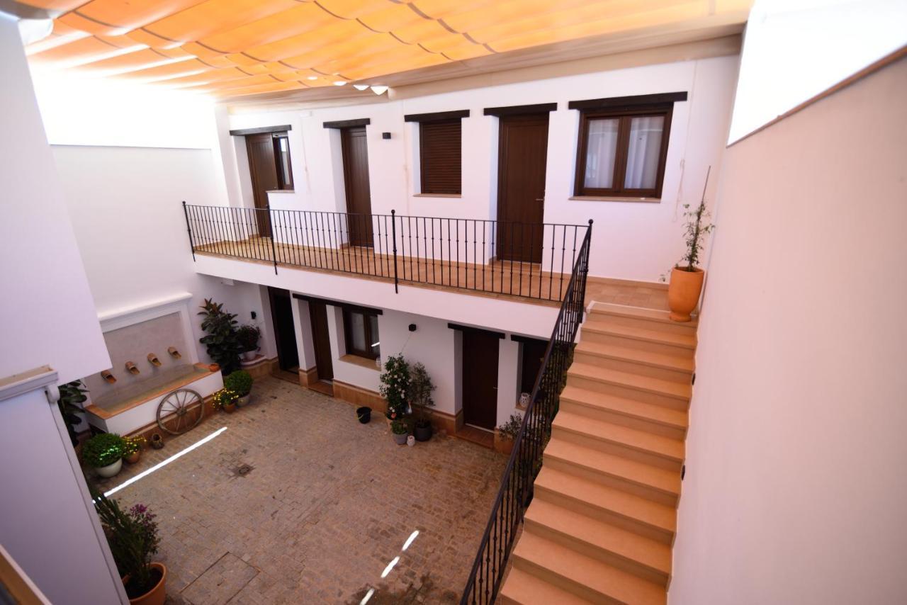 Hostal Rural Santa Habitaciones Aldea Del Rocio Ngoại thất bức ảnh