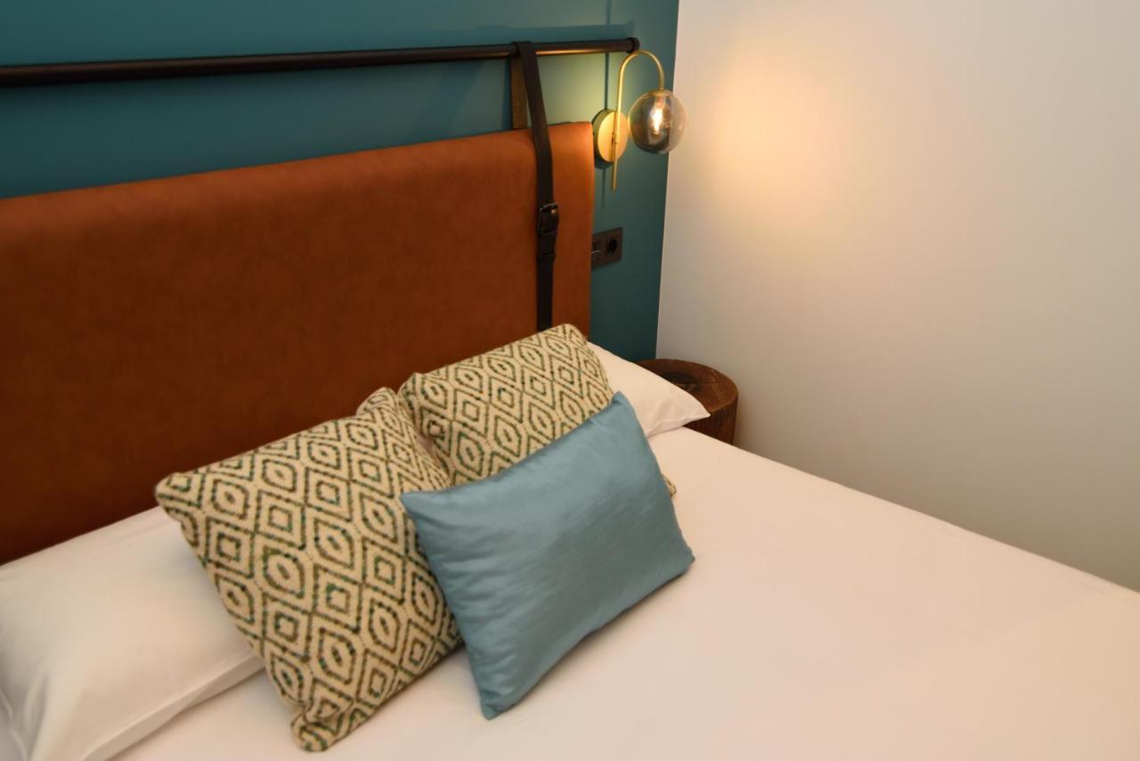 Hostal Rural Santa Habitaciones Aldea Del Rocio Ngoại thất bức ảnh